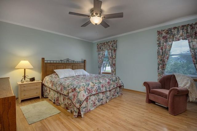 232 Yarrow Hill Drive, Cottage Grove, WI 53527