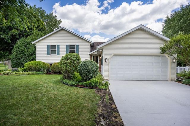 232 Yarrow Hill Drive, Cottage Grove, WI 53527