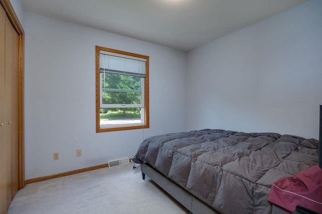 232 Yarrow Hill Drive, Cottage Grove, WI 53527