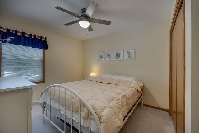 232 Yarrow Hill Drive, Cottage Grove, WI 53527