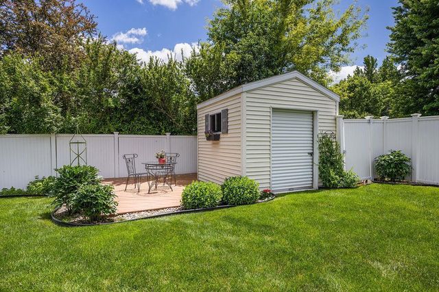 232 Yarrow Hill Drive, Cottage Grove, WI 53527