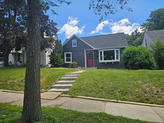 3515 2nd Street NE, Minneapolis, MN 55418