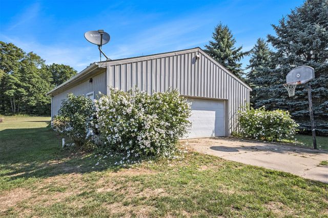 3123 140th Avenue, Salem Twp, MI 49323