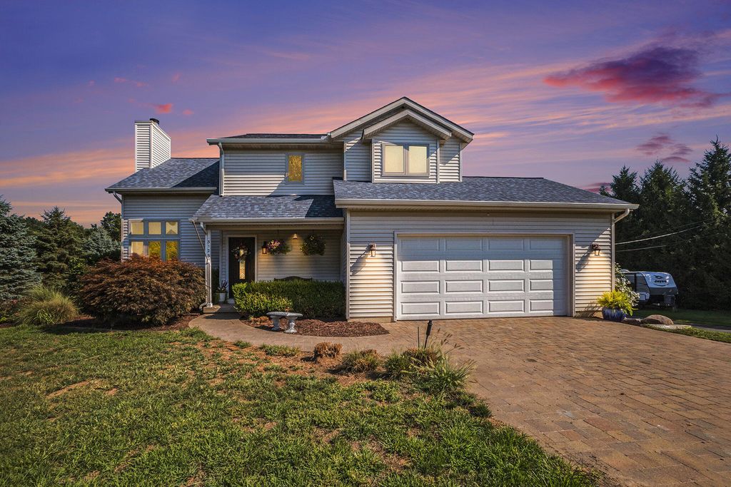 3123 140th Avenue, Salem Twp, MI 49323