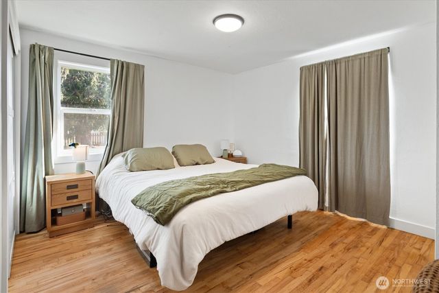 728 5th Street SE, Puyallup, WA 98372