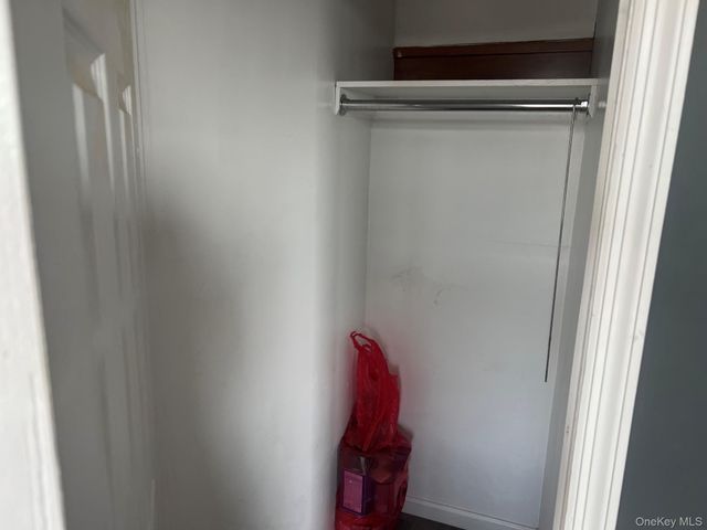 81-15 Queens 6L, Elmhurst, NY 11373