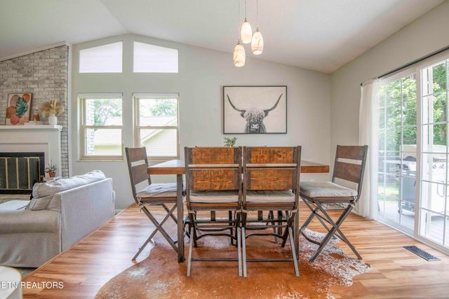 1002 Oxford Hills Drive, Maryville, TN 37803