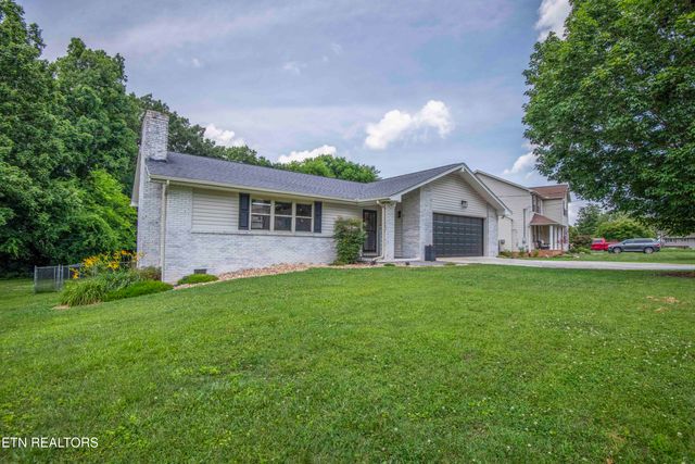1002 Oxford Hills Drive, Maryville, TN 37803