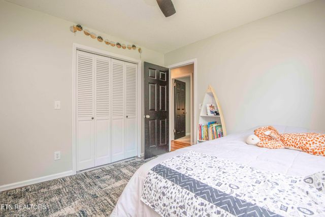 1002 Oxford Hills Drive, Maryville, TN 37803