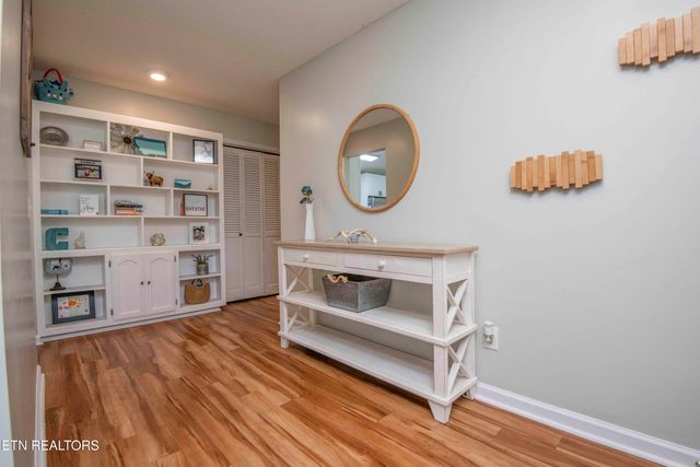 1002 Oxford Hills Drive, Maryville, TN 37803