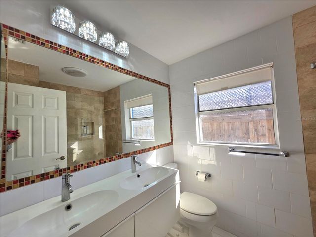 4527 PIKE AVENUE, Sarasota, FL 34233