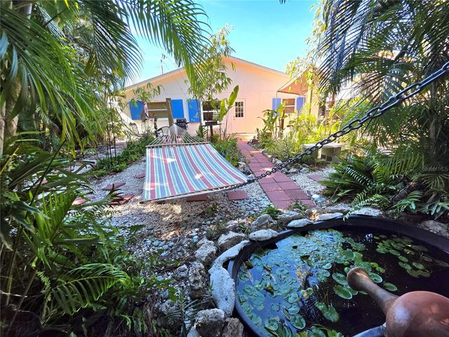 4527 PIKE AVENUE, Sarasota, FL 34233