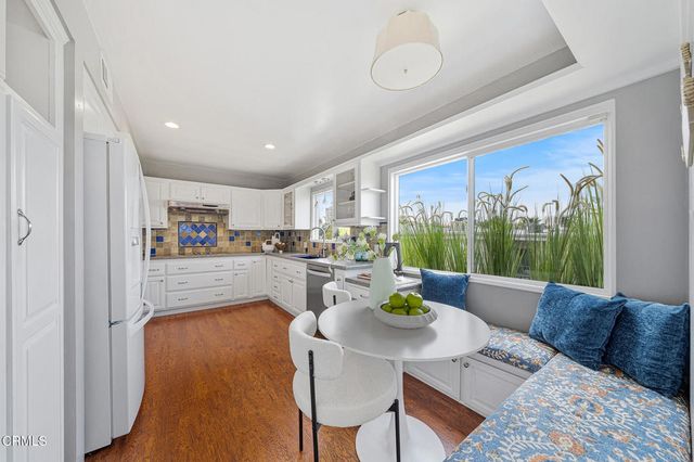 284 S Madison Avenue 401, Pasadena, CA 91101