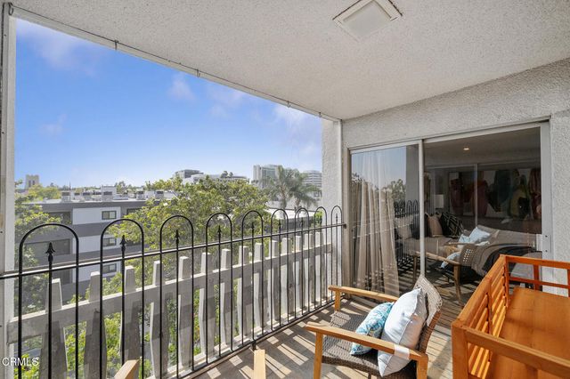 284 S Madison Avenue 401, Pasadena, CA 91101