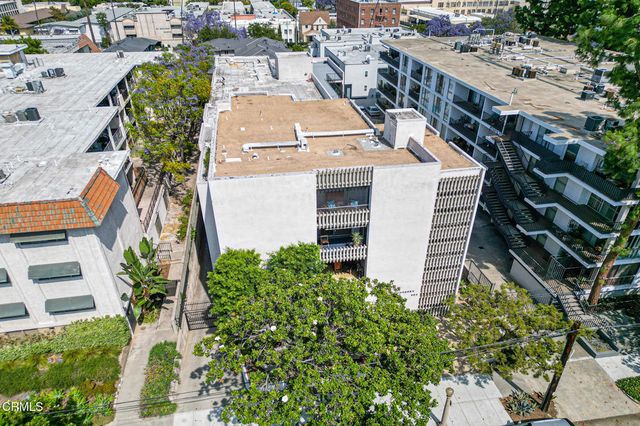 284 S Madison Avenue 401, Pasadena, CA 91101