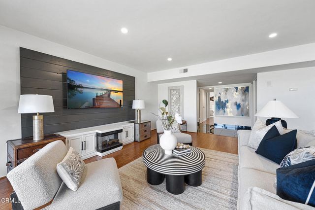 284 S Madison Avenue 401, Pasadena, CA 91101