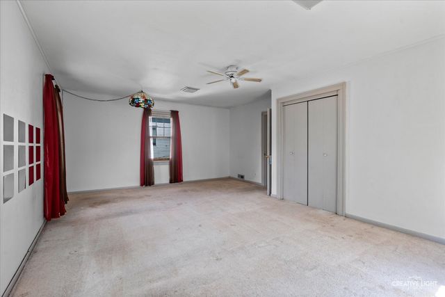 1044 Garfield Avenue, Aurora, IL 60506