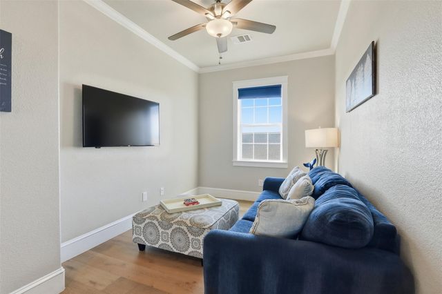 4027 Silver Reef Court, Galveston, TX 77554