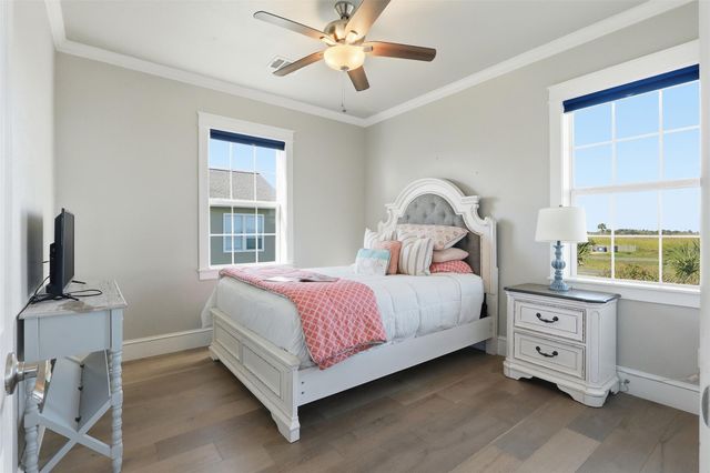 4027 Silver Reef Court, Galveston, TX 77554