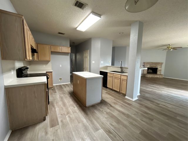 2620 Ridgebrook Court, Mesquite, TX 75181