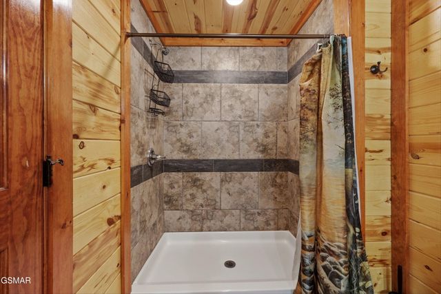 2313 Boulder Way, Sevierville, TN 37862