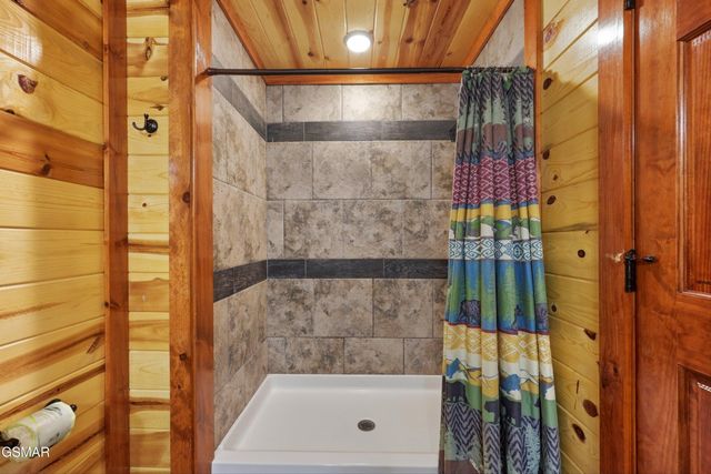 2313 Boulder Way, Sevierville, TN 37862