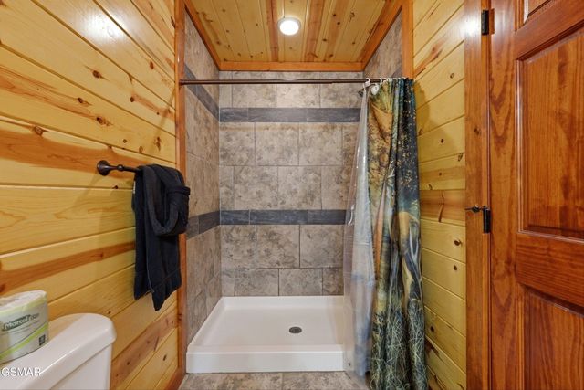 2313 Boulder Way, Sevierville, TN 37862