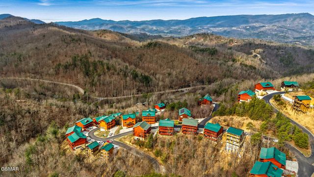 2313 Boulder Way, Sevierville, TN 37862