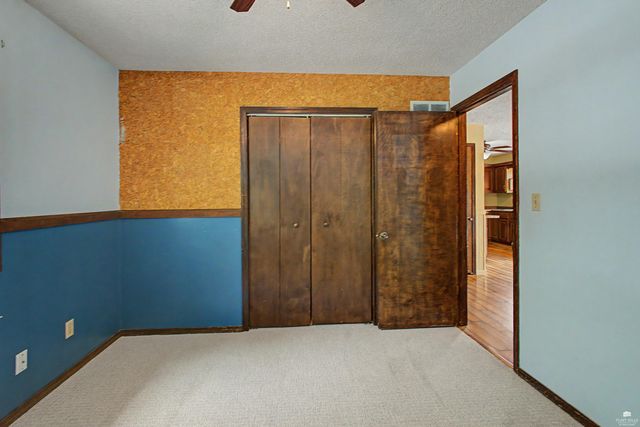 1900 Dogwood Drive, Manhattan, KS 66502