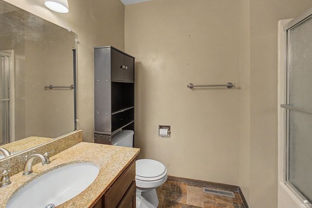 1900 Dogwood Drive, Manhattan, KS 66502