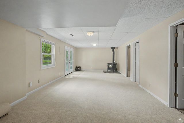 1900 Dogwood Drive, Manhattan, KS 66502