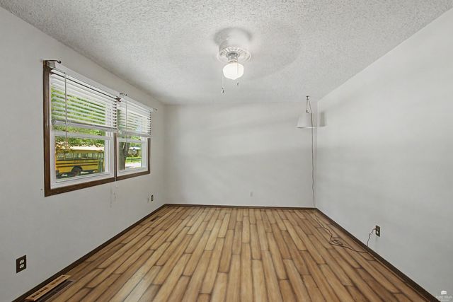 1900 Dogwood Drive, Manhattan, KS 66502