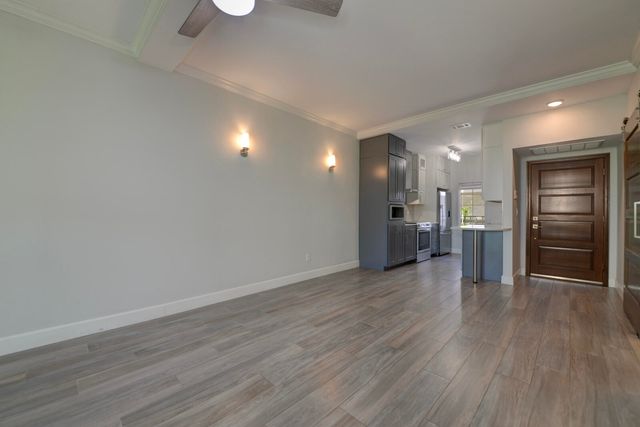 1325 Park Avenue SW 207, Albuquerque, NM 87102