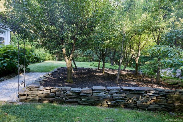 55 Mountain Farm Road, Tuxedo Park, NY 10987