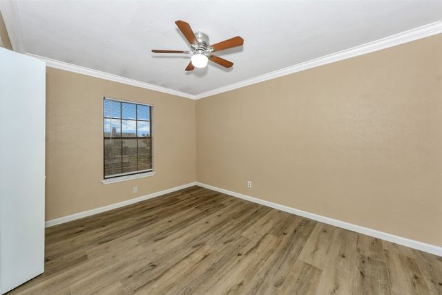 6832 Younger Drive, The Colony, TX 75056