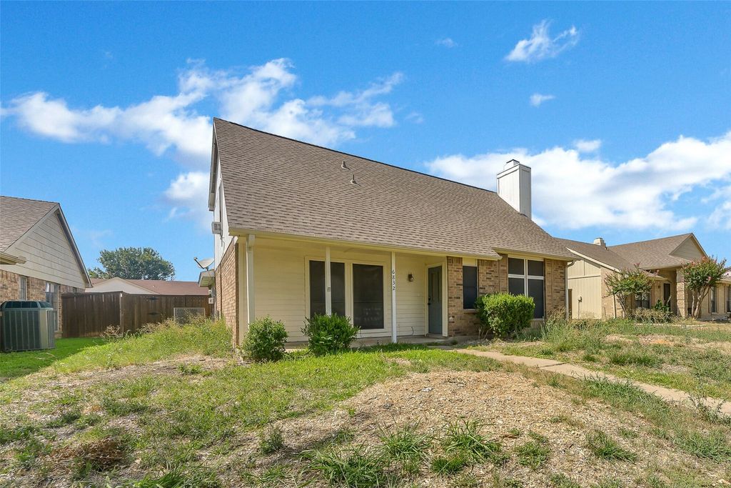 6832 Younger Drive, The Colony, TX 75056
