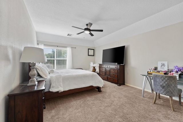 9881 Youpon Ridge Way, Conroe, TX 77385
