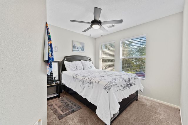 9881 Youpon Ridge Way, Conroe, TX 77385