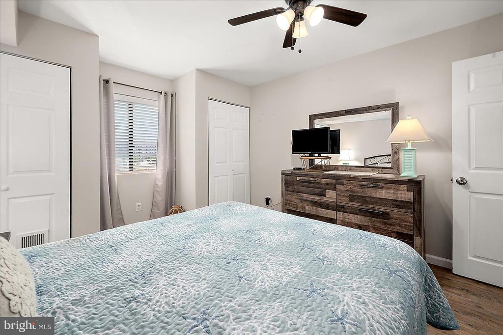 Image 21 of property listing at 12300 JAMAICA AVE #207, Ocean City, MD 21842
