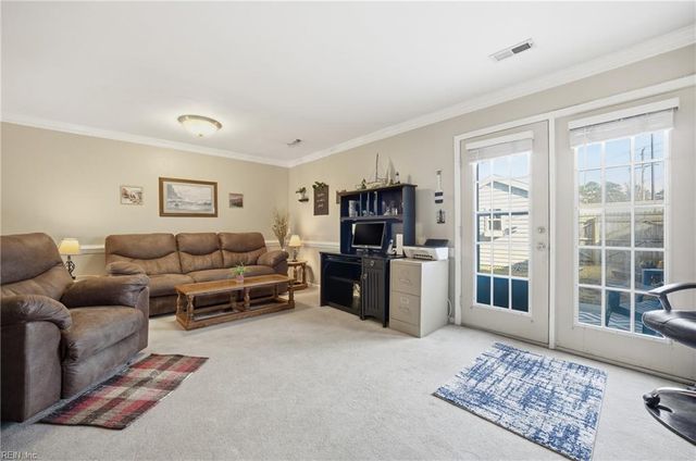 649 Mill Landing RD, Chesapeake, VA 23322