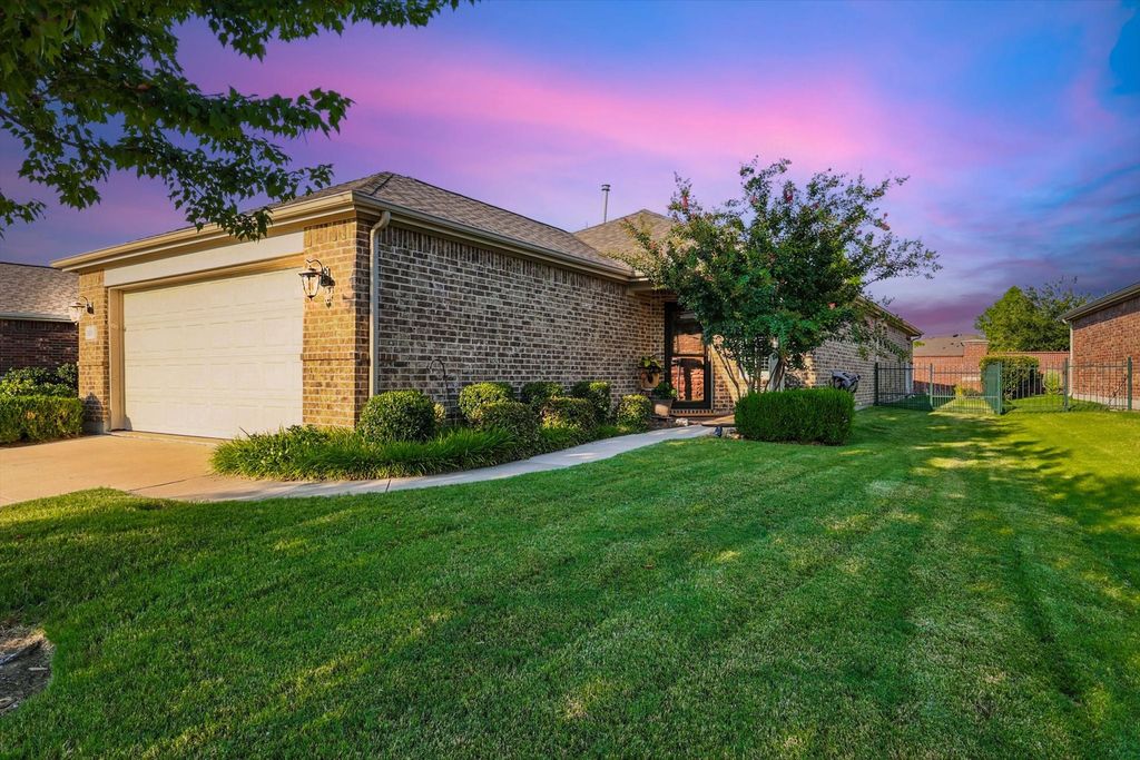 7814 Gulf Walk Road, Frisco, TX 75036