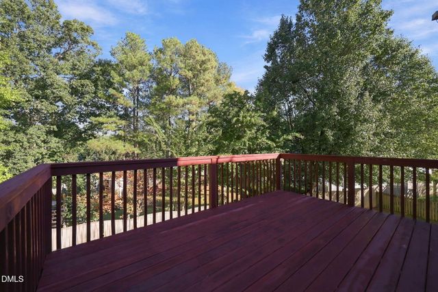 6905 Whittlesea Place, Raleigh, NC 27616
