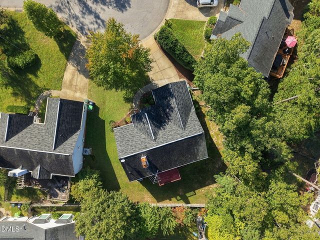 6905 Whittlesea Place, Raleigh, NC 27616
