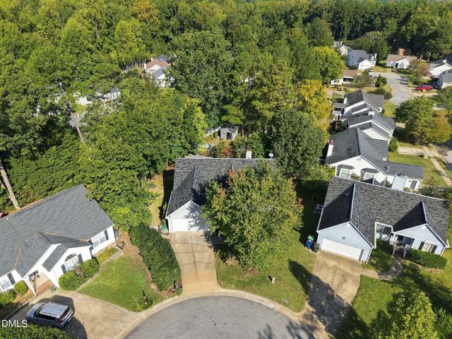 6905 Whittlesea Place, Raleigh, NC 27616