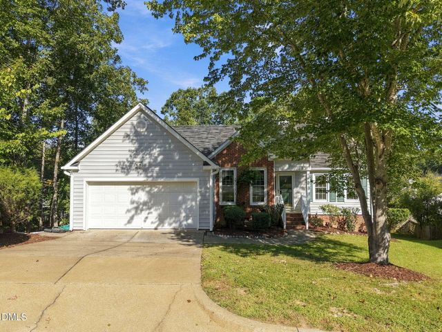 6905 Whittlesea Place, Raleigh, NC 27616