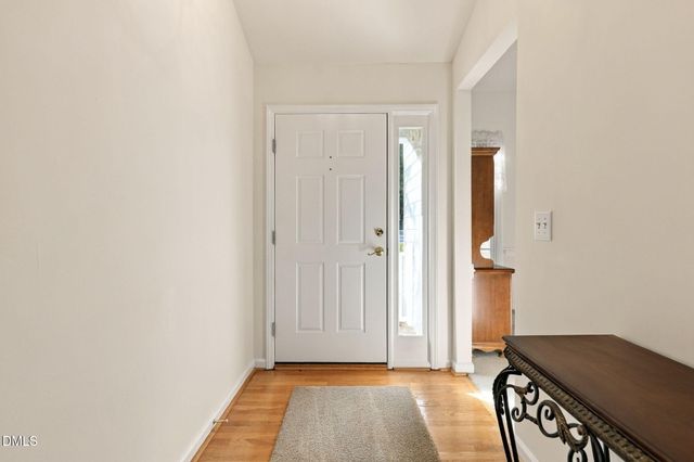 6905 Whittlesea Place, Raleigh, NC 27616