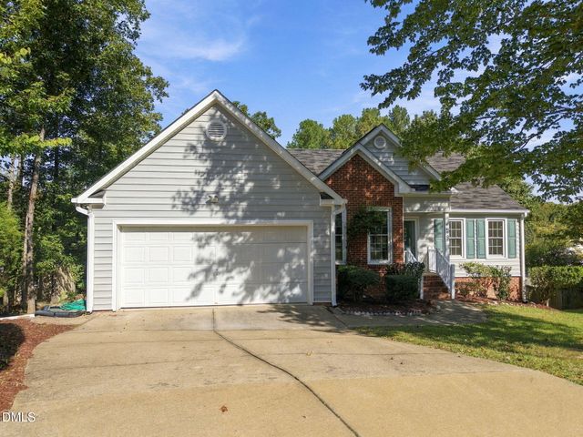 6905 Whittlesea Place, Raleigh, NC 27616