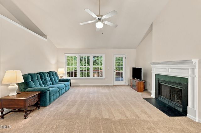 6905 Whittlesea Place, Raleigh, NC 27616