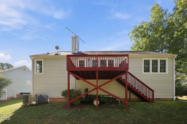 6905 Whittlesea Place, Raleigh, NC 27616