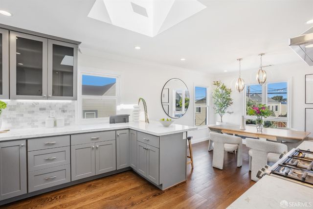 3537 Lawton Street, San Francisco, CA 94122